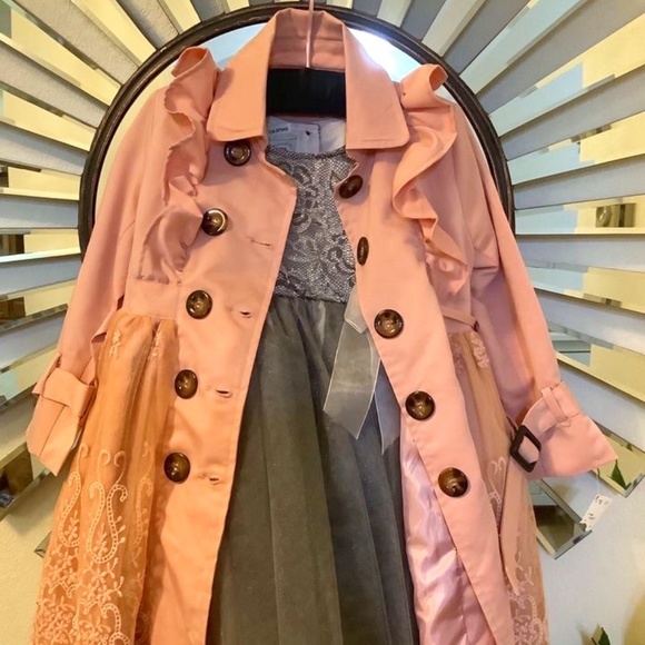 Mme Weathersby coat 4T - Picture 1 of 9